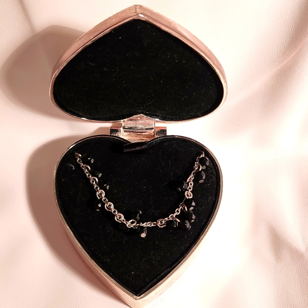 White House Black Market necklace